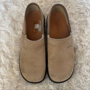 SANITA 38 Seude clogs tan cream professional shoes slip on